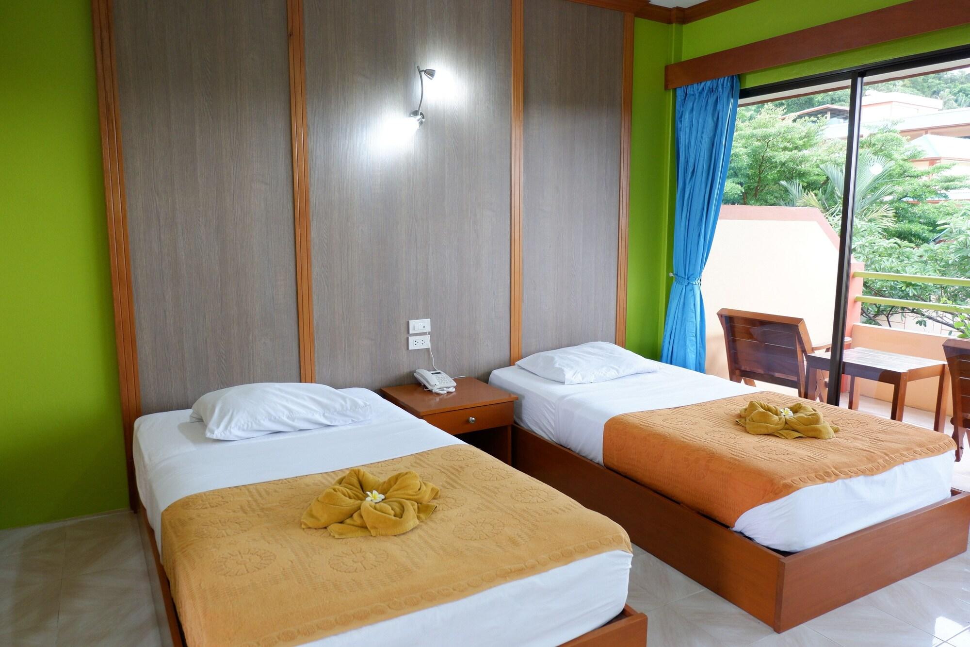 Karon Village Hotel Buitenkant foto