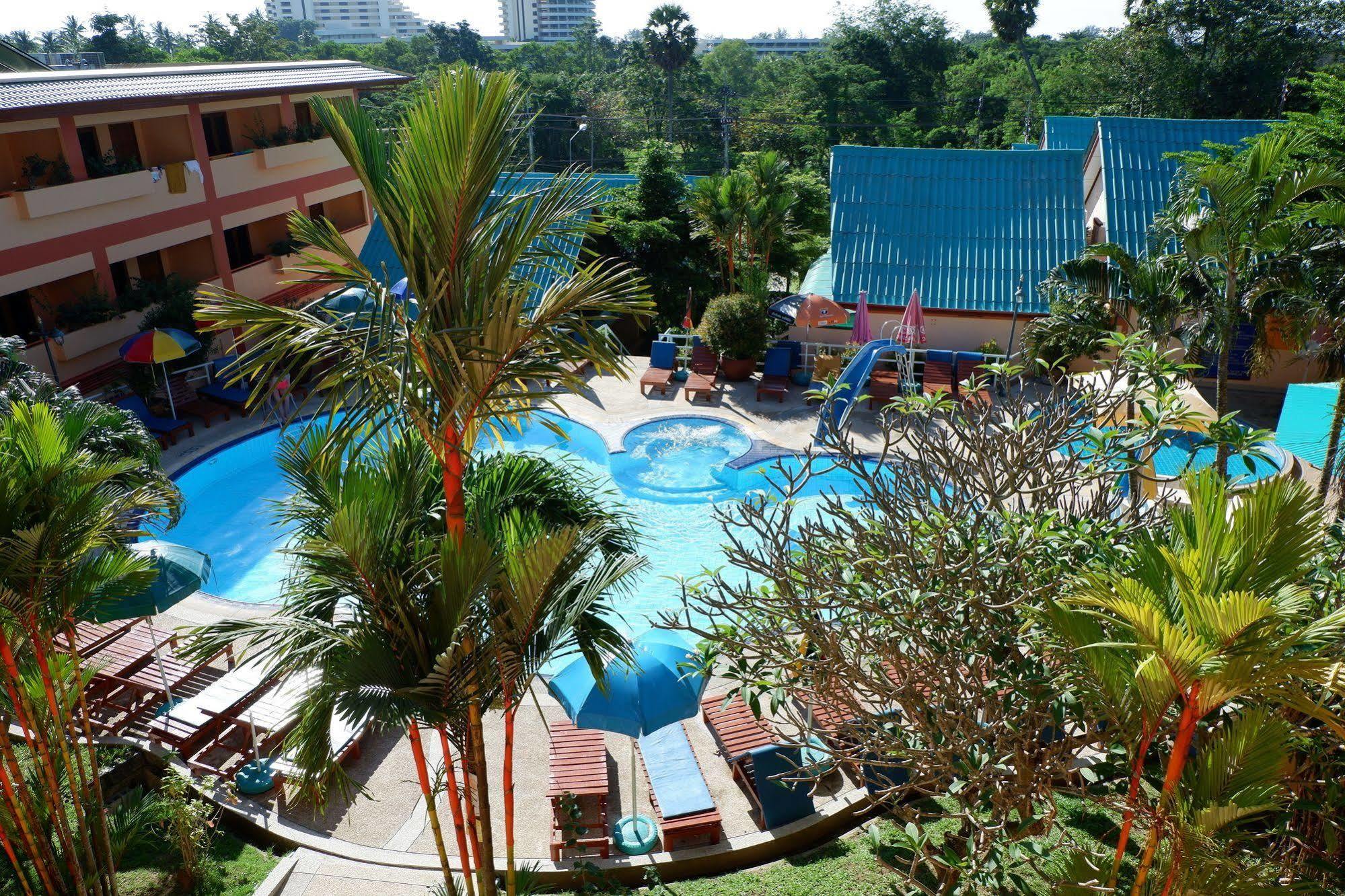 Karon Village Hotel Buitenkant foto
